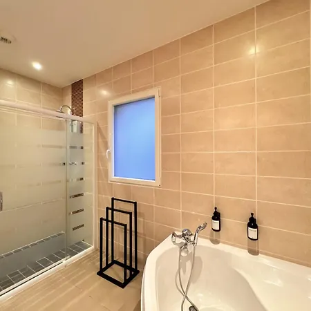 Willa Nausicaa - Circuit Des 24h Du Mans - Piscine