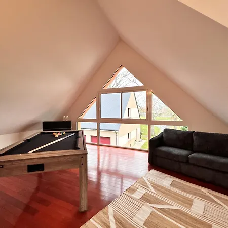 Nausicaa - Circuit Des 24h Du Mans - Piscine Willa Arnage