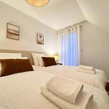 Nausicaa - Circuit Des 24h Du Mans - Piscine Arnage