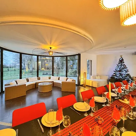 Nausicaa - Circuit Des 24h Du Mans - Piscine *