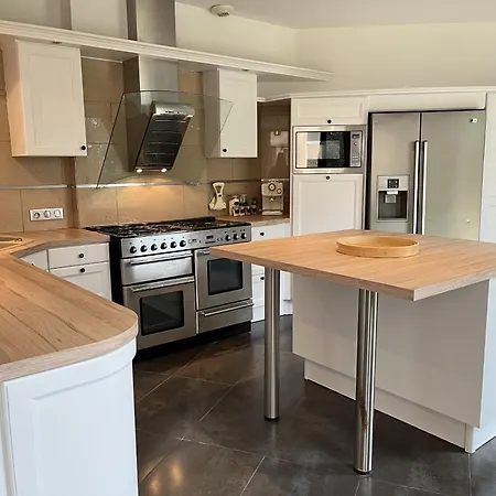 Willa Nausicaa - Circuit Des 24h Du Mans - Piscine Arnage