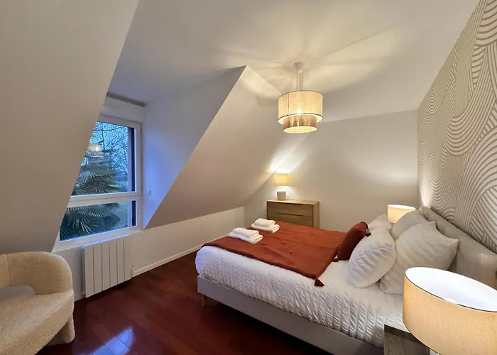 Nausicaa - Circuit Des 24h Du Mans - Piscine Villa Arnage